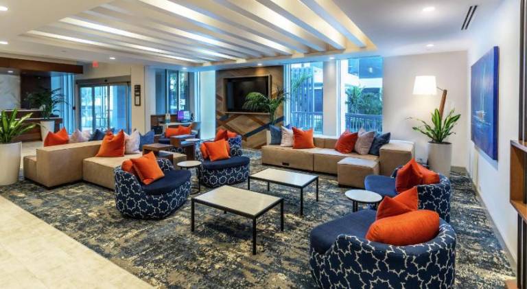 Hilton Garden Inn West Palm Beach I95 Outlets — photo 2
