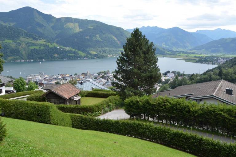 Holiday apartment with garden, patio & barbecue | Lake view — photo 5