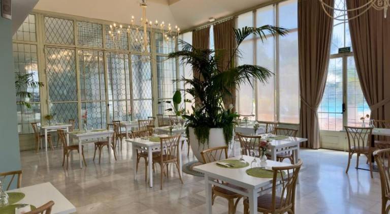 Oasis Hotel — photo 3