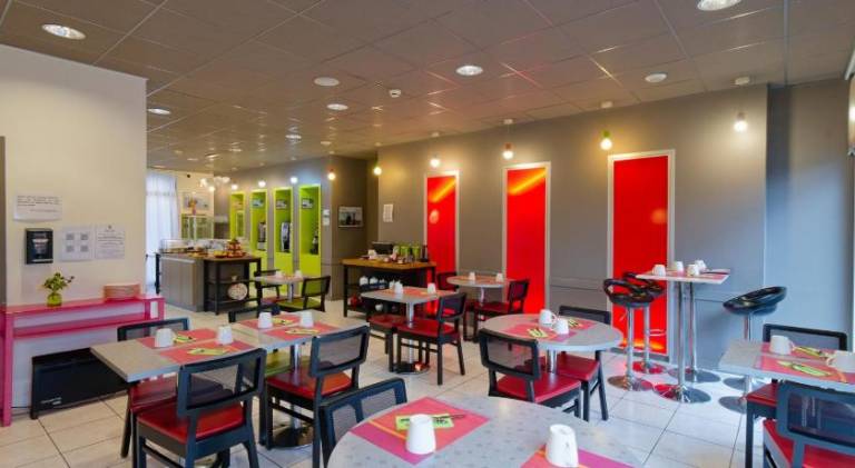 Ibis Styles Saint-Brieuc Gare Centre — photo 5