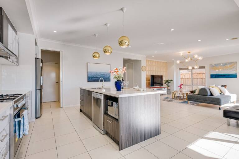 Villa Point Cook