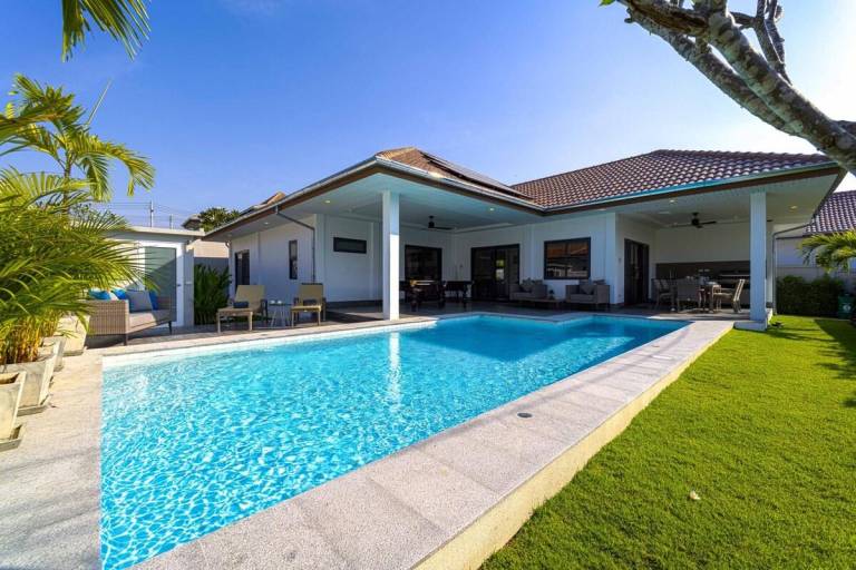 Villa Thap Tai