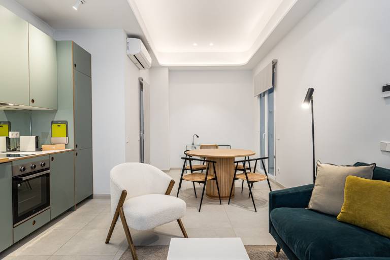 Holiday apartment with patio in Madrid