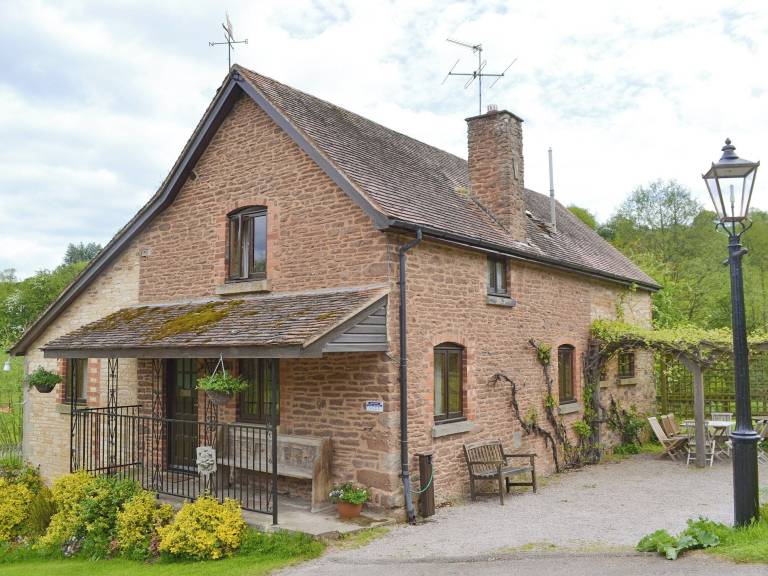 Cottage Lea