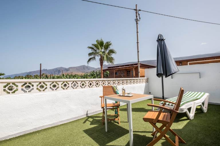 Traditional Holiday Home "Casa Drago" in Alcalá with Sea Access, Terrace and Garden — photo 5