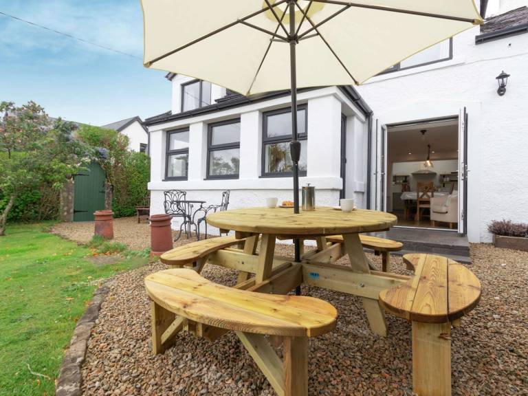 Cottage Lamlash