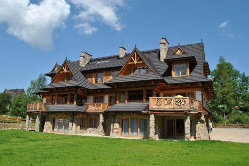 Holiday apartment with 2 rooms for 8 persons in Koscielisko
