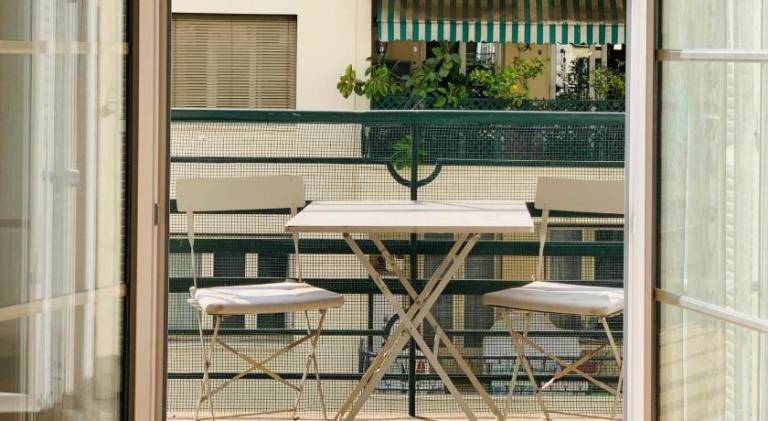 Chic & Spacious Getaway in Nice - 10min to Beach — photo 5