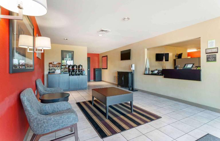 Extended Stay America Select Suites - St. Louis - Earth City — photo 2