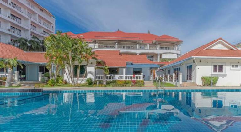 Villa with pool | Near Big Buddha — photo 3