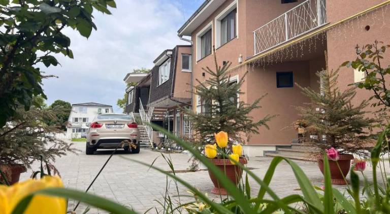 Serviced apartment Cristian