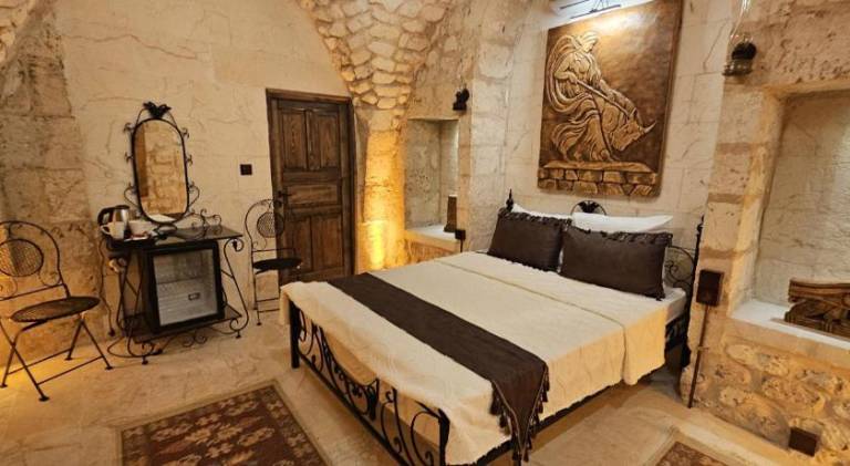Cleopatra Antique Hotel — photo 2