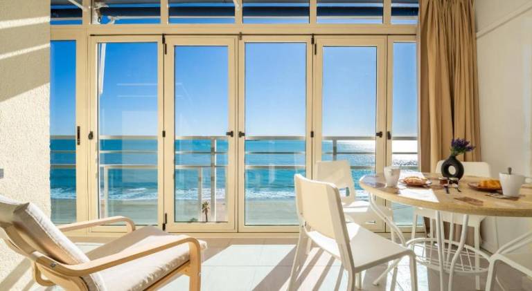 Apartment with 4 rooms for 6 persons in Benidorm