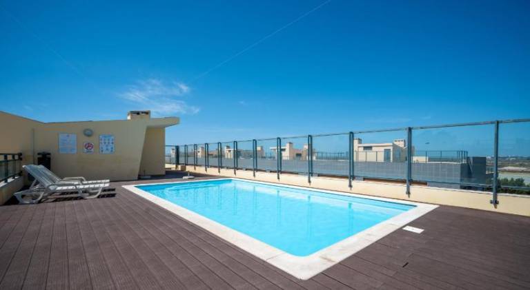 Rental apartment with pool & terrace — photo 3