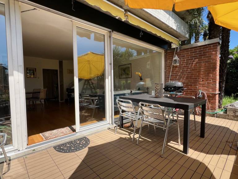 Ferienwohnung in Minusio, Tessin für max. 4 Personen Ferienwohnung in Minusio, Tessin für max. 4 Personen