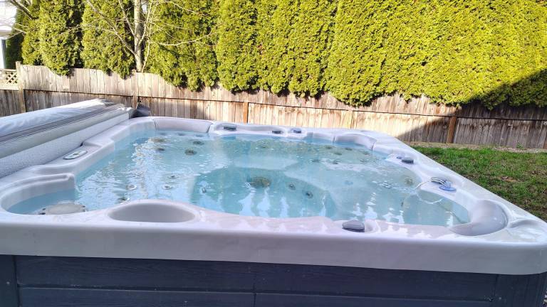 Children-friendly spacious vacation home with garden & private pool | Pets allowed — photo 2