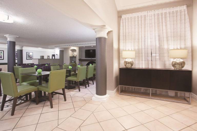 La Quinta Inn by Wyndham Santa Fe — photo 5