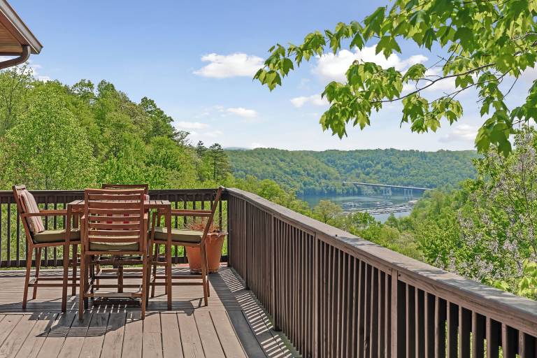 Cabin Smithville