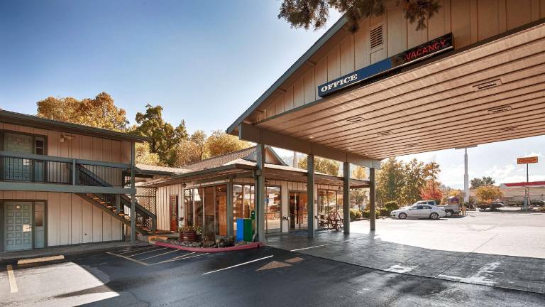 Best Western Miner's Inn in Yreka, CA