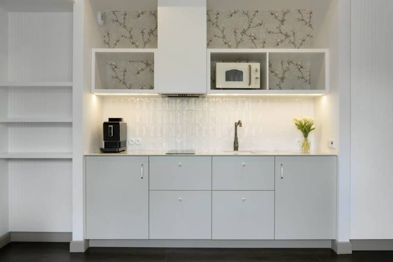 Family-oriented rental apartment with garden, sauna & patio | Beach nearby | Suitable for remote work | Pets allowed — photo 5