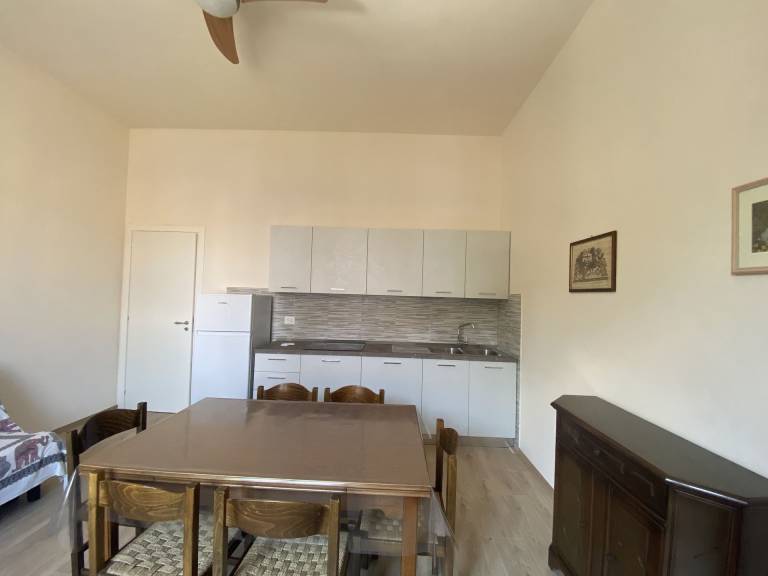Apartment with 2 rooms for 5 persons — photo 2