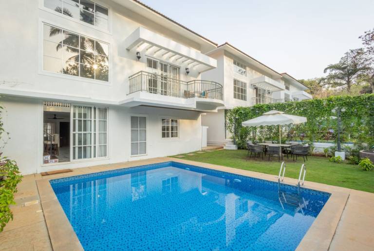 Casa Amour 5BHK with Pool 1 5 km from Thalassa