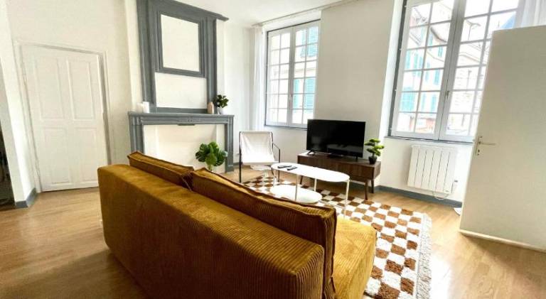 Rental apartment with 2 rooms for 6 persons — photo 2
