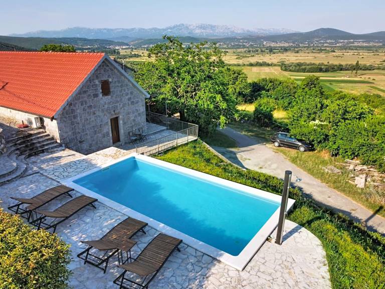 Ferienhaus in Gespanschaft Split-Dalmatien, Kroatien für max. 2 Personen Ferienhaus in Gespanschaft Split-Dalmatien, Kroatien für max. 2 Personen