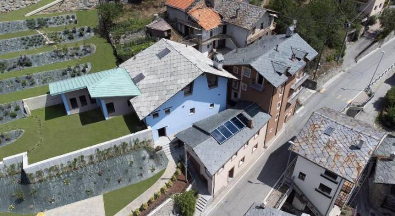 Apartment with patio & yard | Good for workation in Aosta