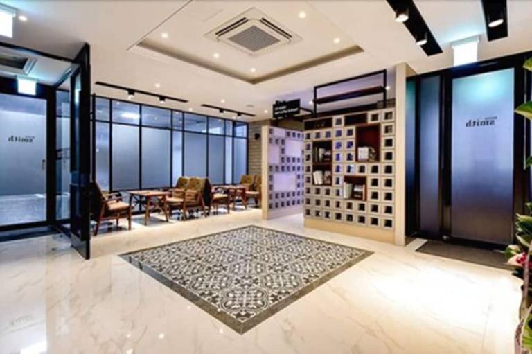 Hotel Smith