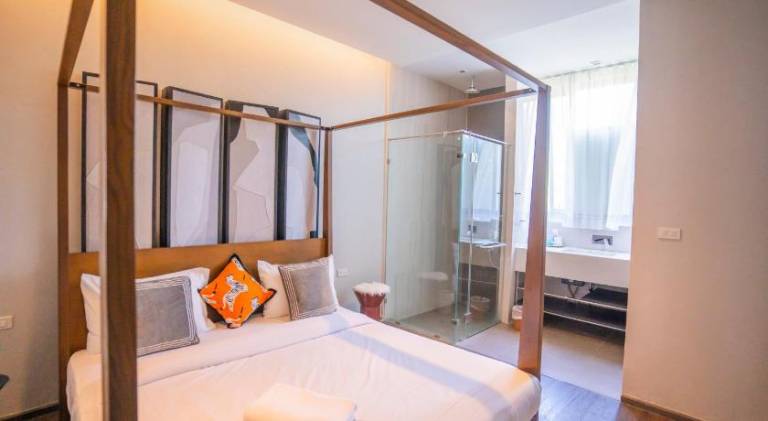Villa with jacuzzi & pool | Next to Big Buddha | Pets are welcome — photo 2