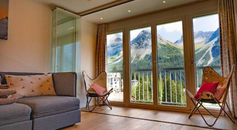 Holiday apartment | Next to the ski | Pet-friendly in Arosa