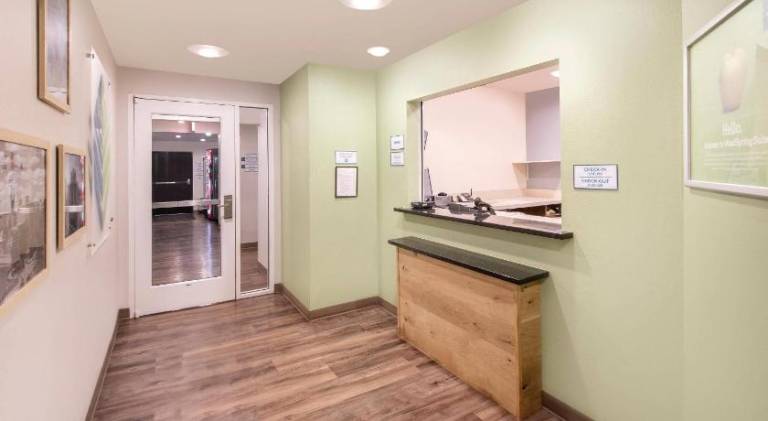 WoodSpring Suites Columbus near Fort Benning — photo 2
