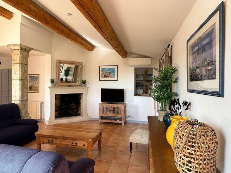 Villa with terrace, garden & private pool | Pet-friendly in Les Baux-de-Provence