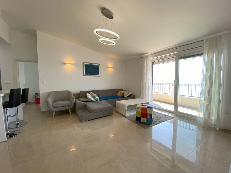 House with patio, barbeque & garden | Panoramic view — photo 4