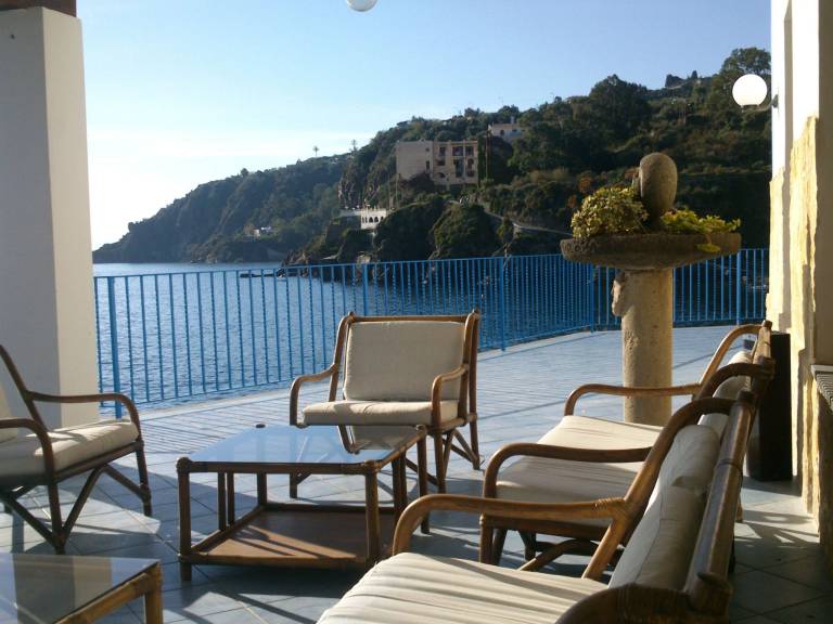 Privatzimmer in Lipari, Liparische Inseln für max. 2 Personen Privatzimmer in Lipari, Liparische Inseln für max. 2 Personen