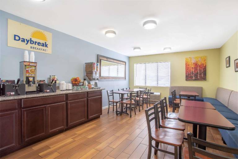 Days Inn by Wyndham Wrightstown McGuire AFB/Bordentown — photo 5