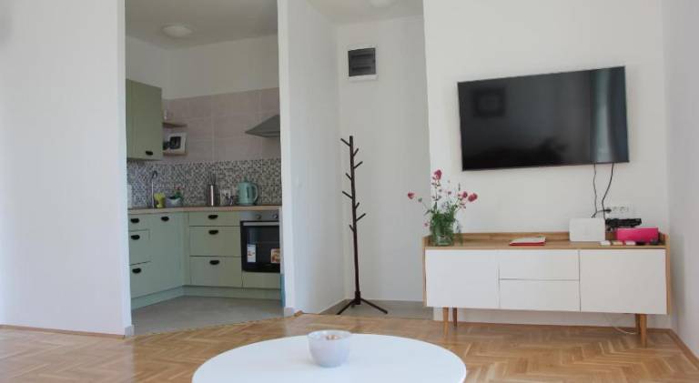 Wonderful apartment with yard & terrace | Close to the beach | Pets allowed — photo 2