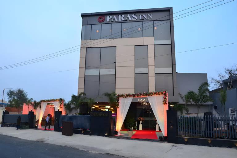 Paras Inn