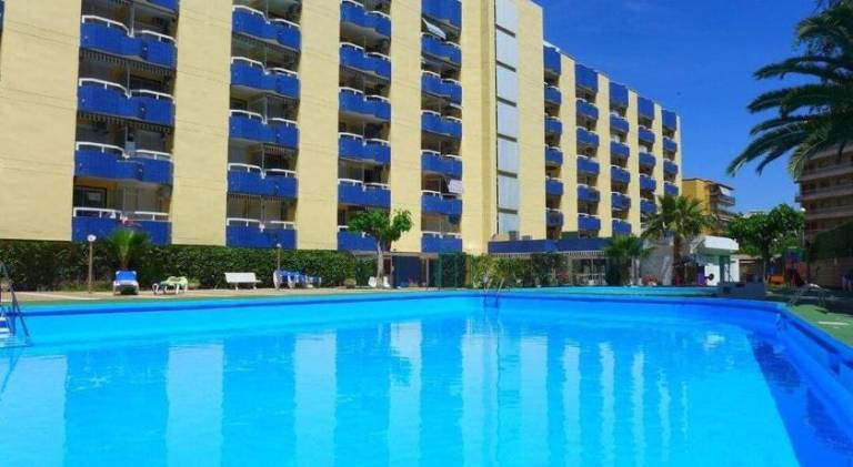 Salou-Alboran-Central-Pool-2bed-PortAventura-AA-WiFi18 — photo 4