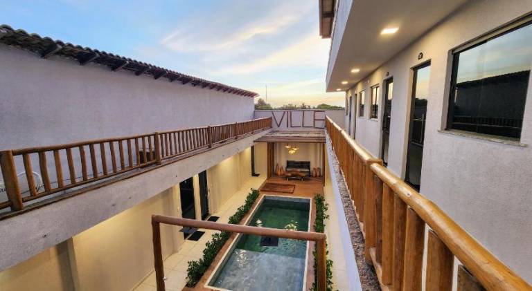 Apartment with pool — photo 3