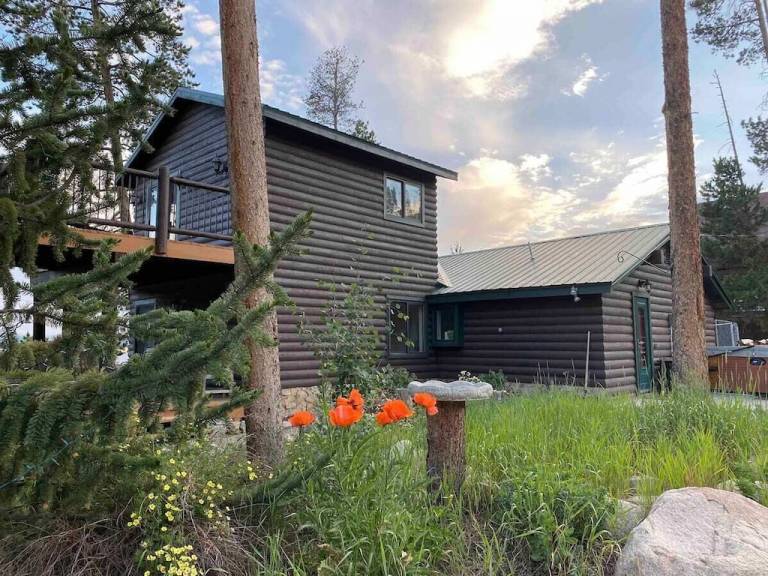 House  Grand Lake