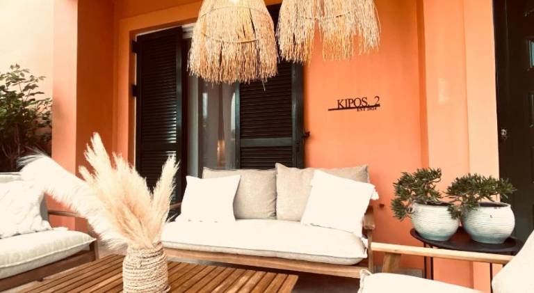 Holiday apartment with grill, garden & patio — photo 5