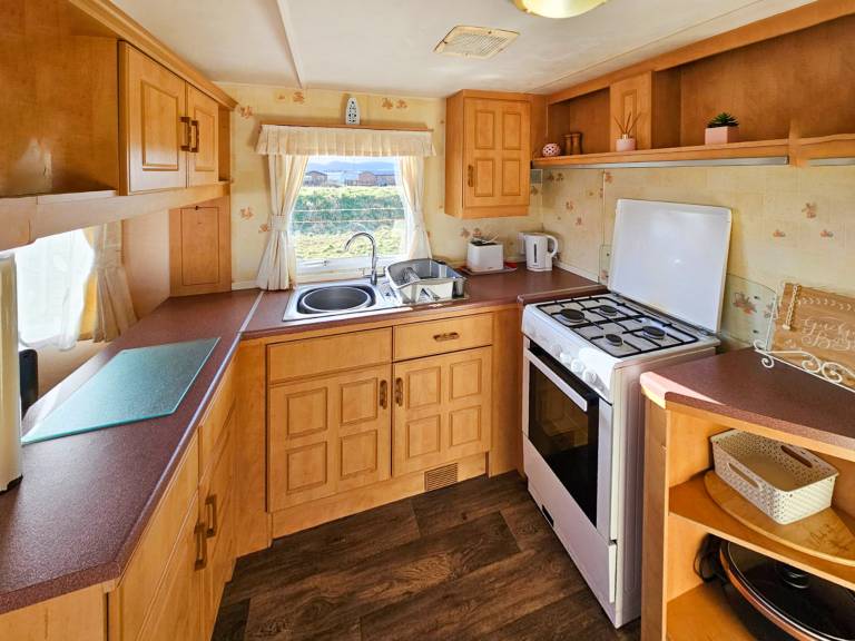 Cottage with 3 rooms for 4 persons — photo 3