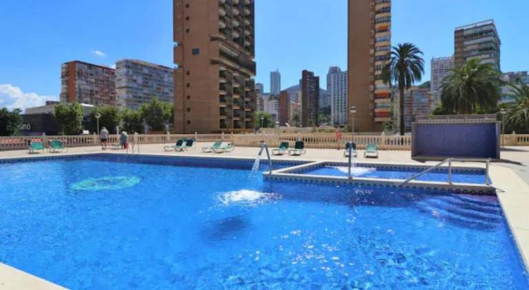 Rental apartment with pool — photo 3