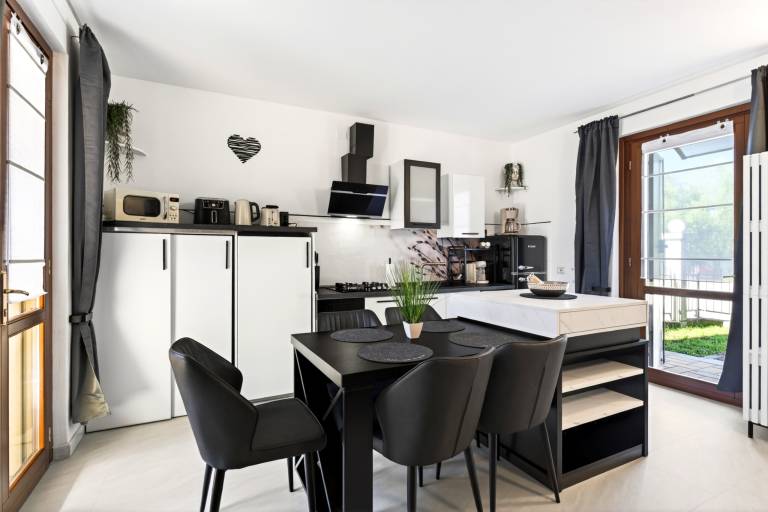     
Ferienwohnung ∙ 5 Gäste ∙ 2 Schlafzimmer
