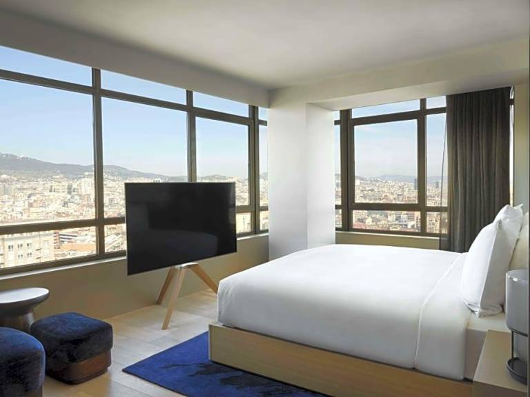 Gran Hotel Torre Catalunya in San Ramon, CA
