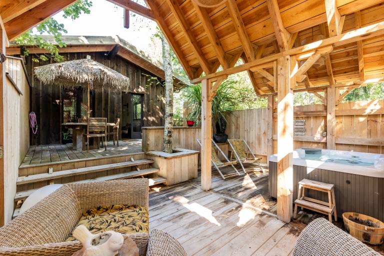 Chalet "Savannaketh" with Private Terraces and Wi-Fi — photo 2