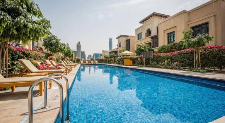 Holiday apartment with garden, terrace & pool | Next to Burj Khalifa — photo 5