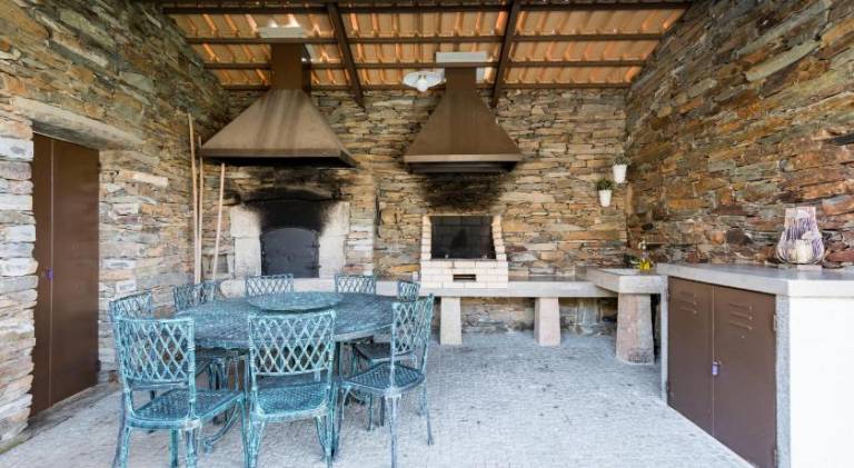 Vacation home with garden, BBQ & terrace — photo 5